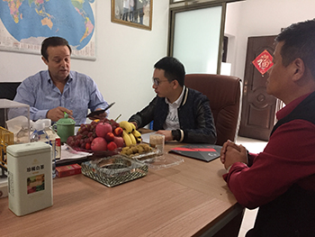 germany client visit tianli for eddy current separator 1.jpg